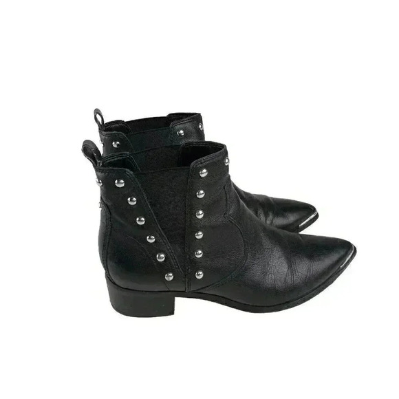 Marc Fisher  Mlyienta Women Chelsea Boots Black Leather Pointed Toe Pull On 7M - Picture 1 of 12